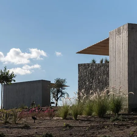 Villa Aesthesis Boutique Trace Fira (Santorini)